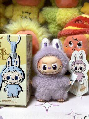 Real Photo Opened Labubu 4.0 Pin for Love Confirmed Letter M